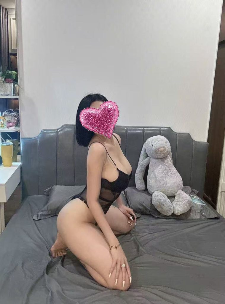 310018108f978f6d949784deff37e273